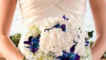 Valami régi, valami új, valami kölcsönzött, valami kék...