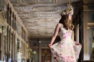 Bohém, modern és luxus: a hímzett esküvői ruhák